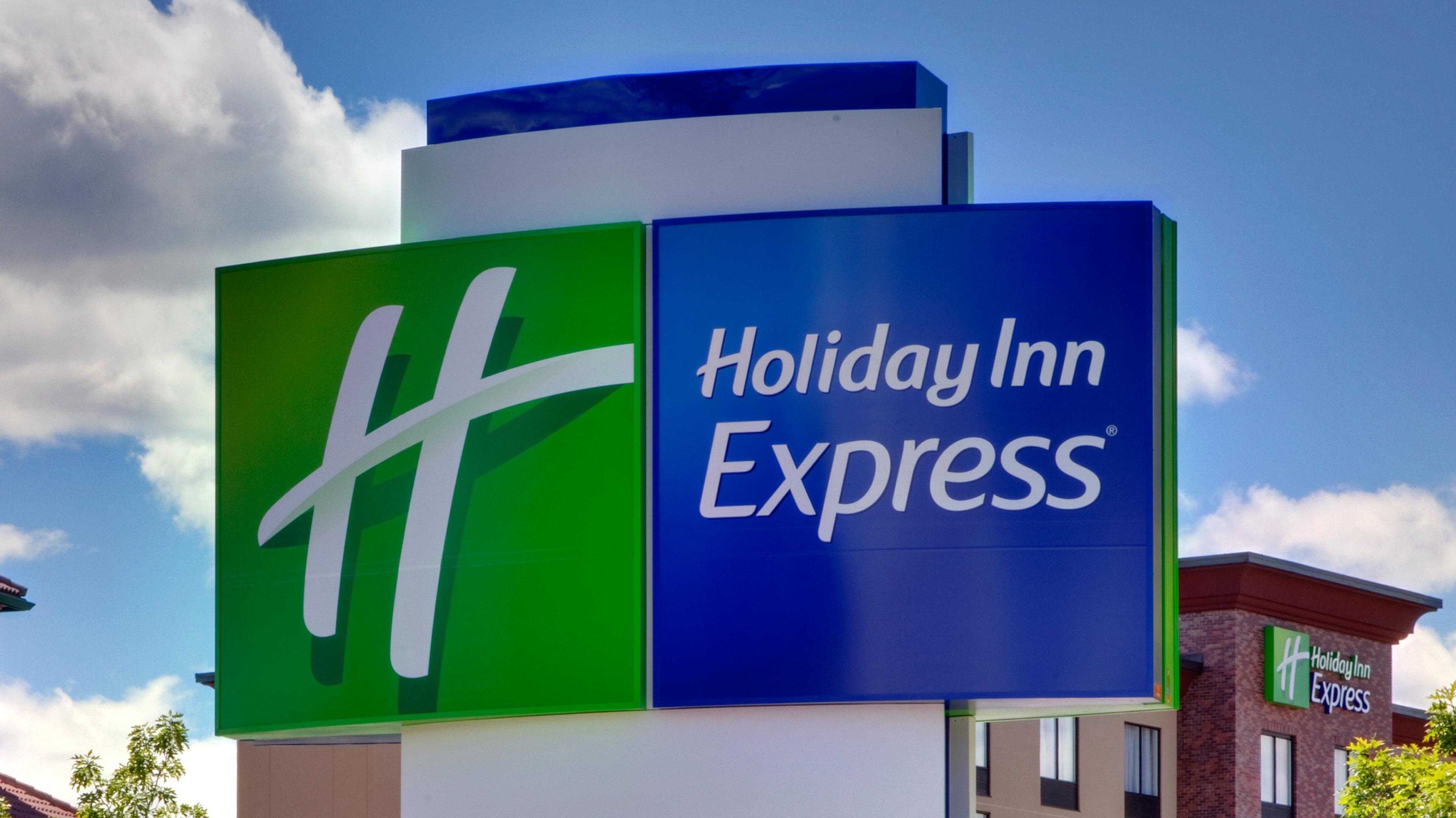 Holiday Inn Express & Suites - Milledgeville, An Ihg Hotel Extérieur photo